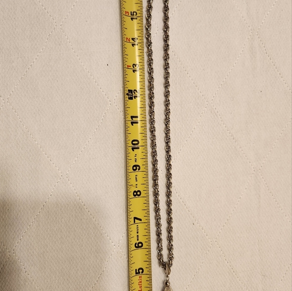 18.5 Inch Thick Silver Tone Tassel Necklace Beautiful - Picture 4 of 4
